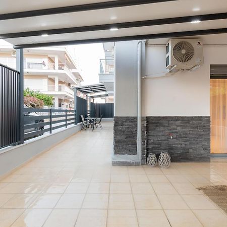 Sithoniars Luxury Ground Floor Apartment With Private Garden Неос Мармарас Екстериор снимка
