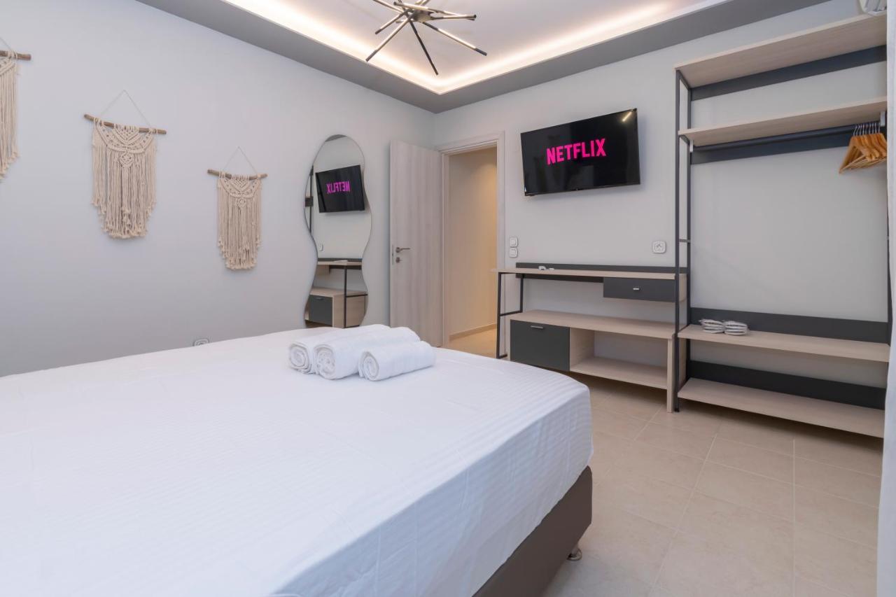 Sithoniars Luxury Ground Floor Apartment With Private Garden Неос Мармарас Екстериор снимка