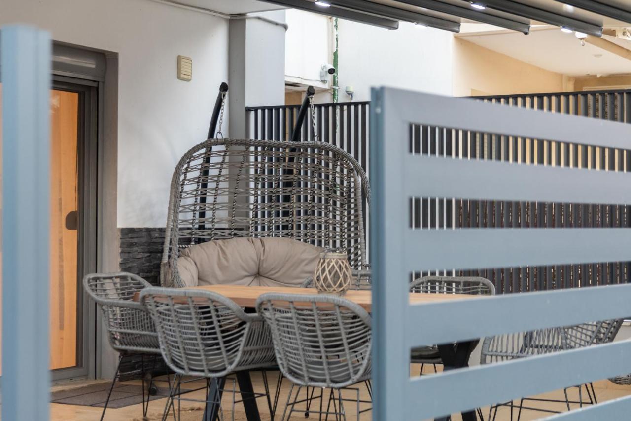 Sithoniars Luxury Ground Floor Apartment With Private Garden Неос Мармарас Екстериор снимка